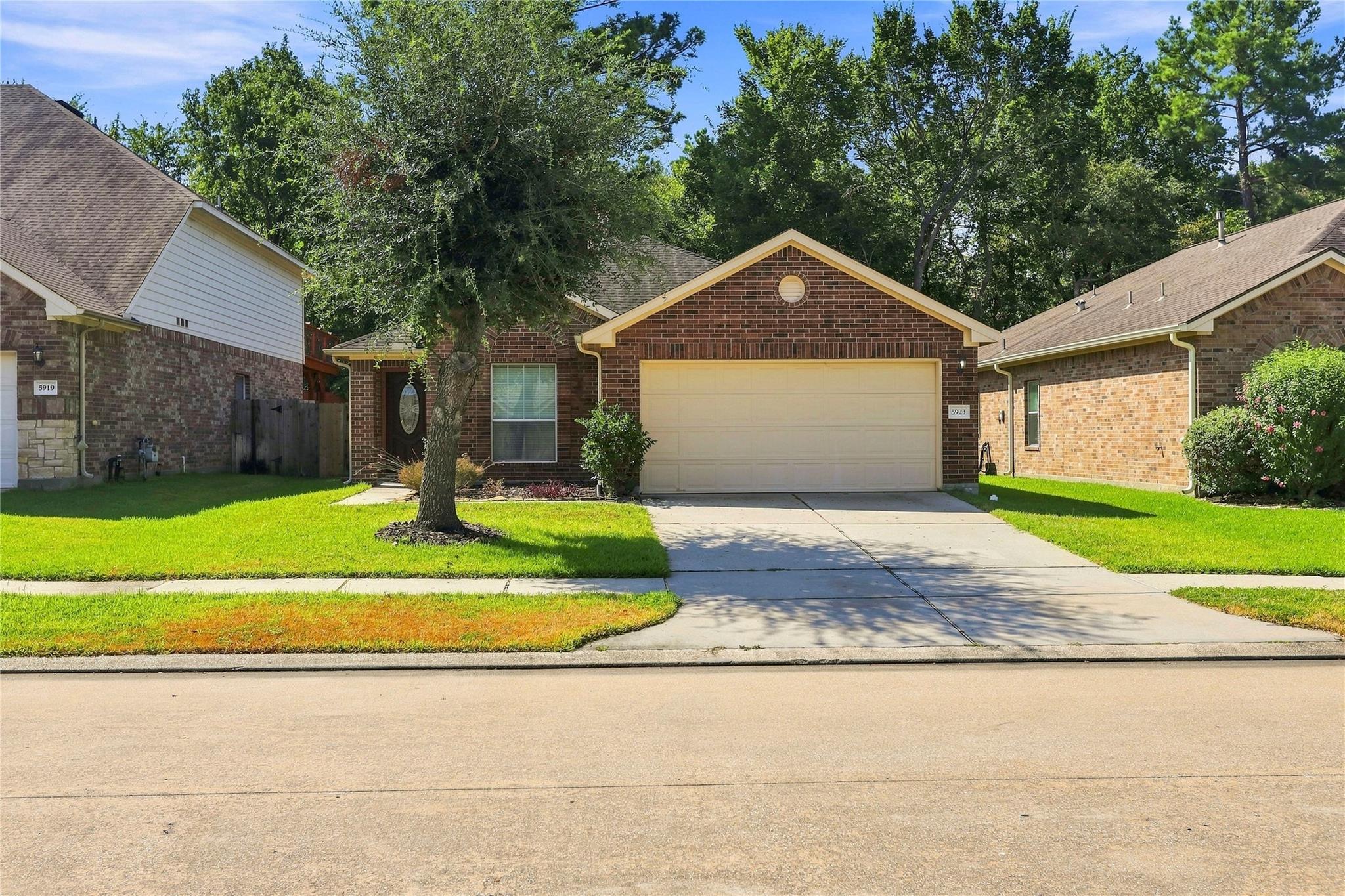5923 Deleon Trail Drive