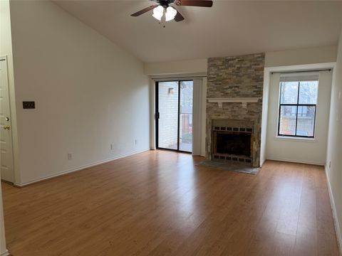 10811 Richmond Avenue 111 Houston TX 77042