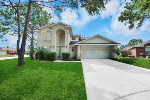 Homes For Sale - 10003 Dakota Ridge Court<br/> Houston, TX 77095