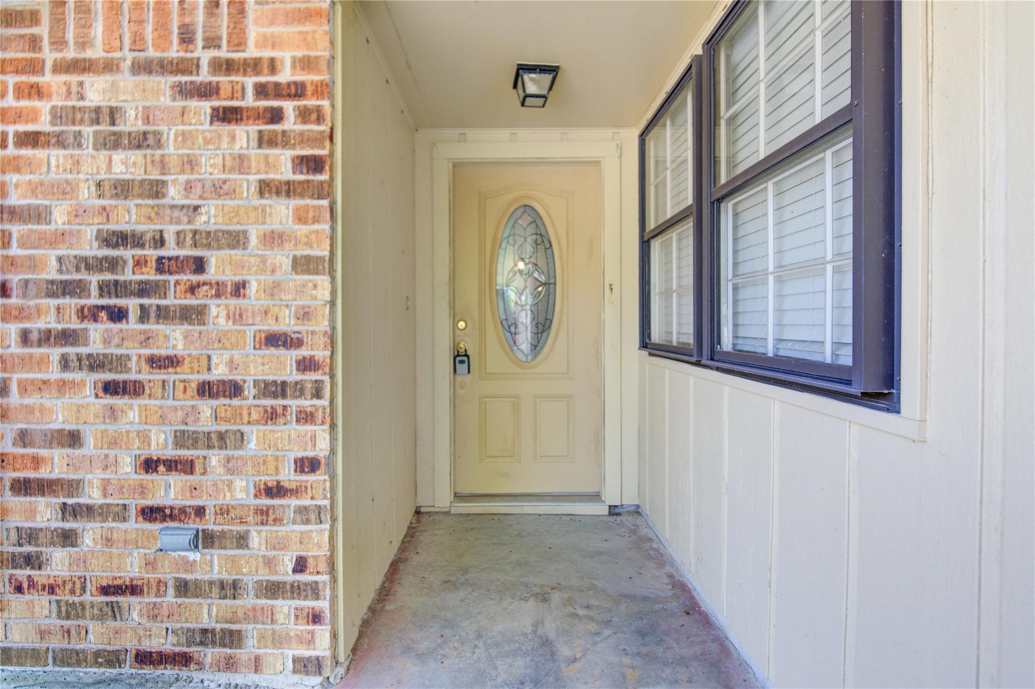 7306 Cottonwood Drive