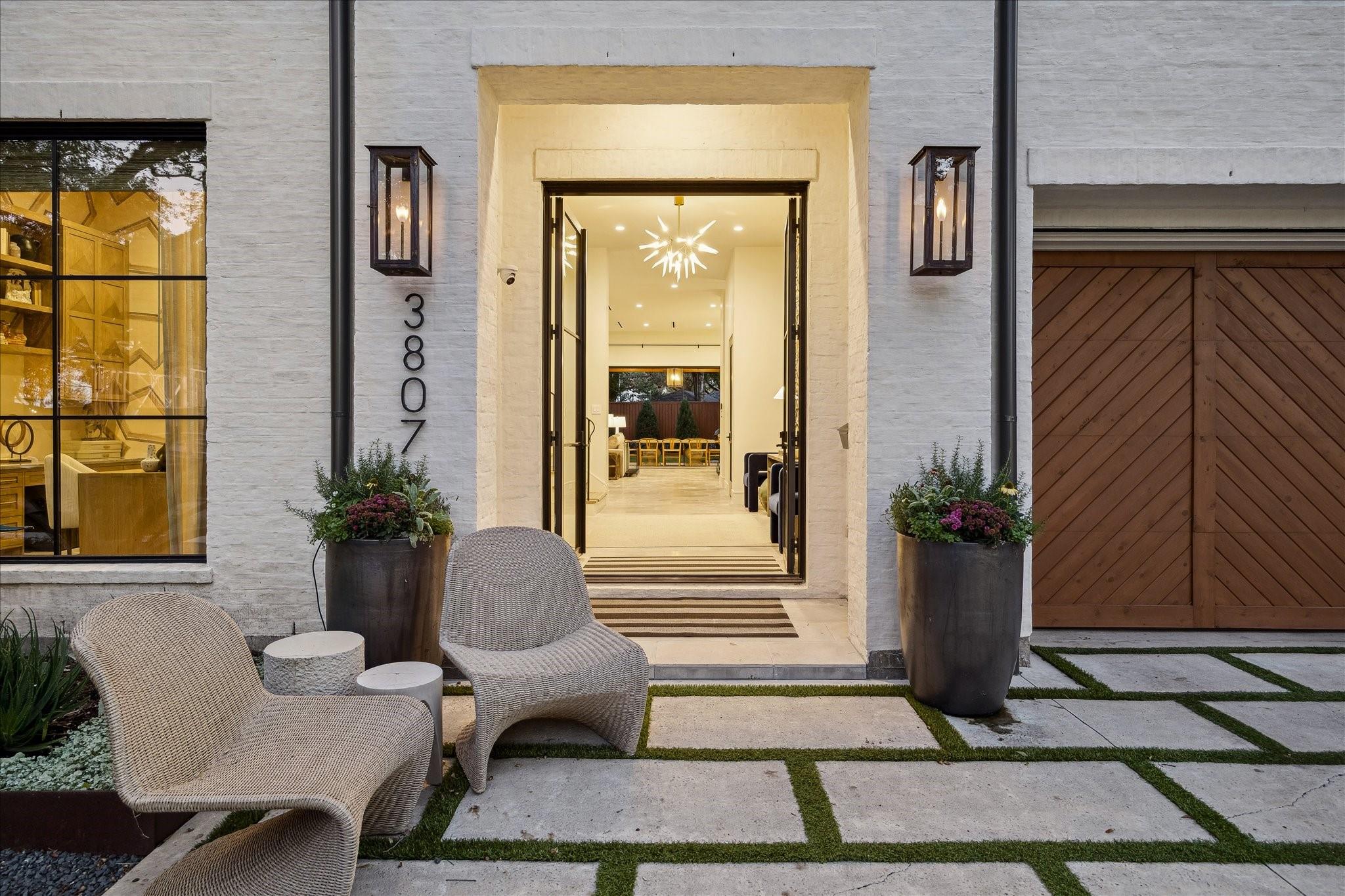 3807 Westerman Street