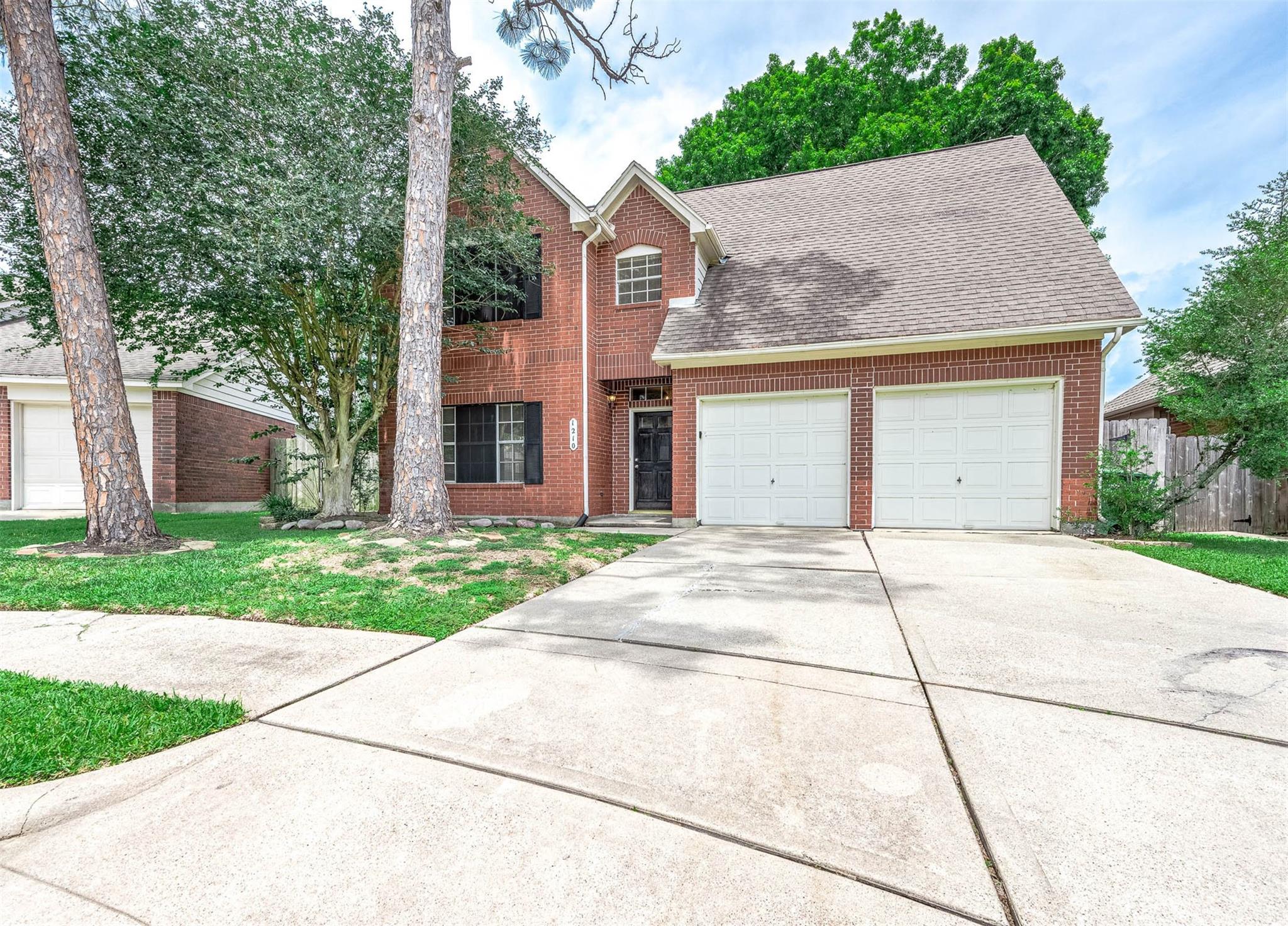 1210 Sandy Plains Lane