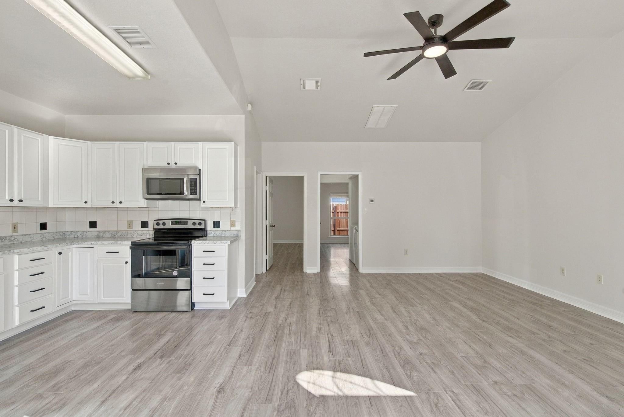 16872 Kempwood