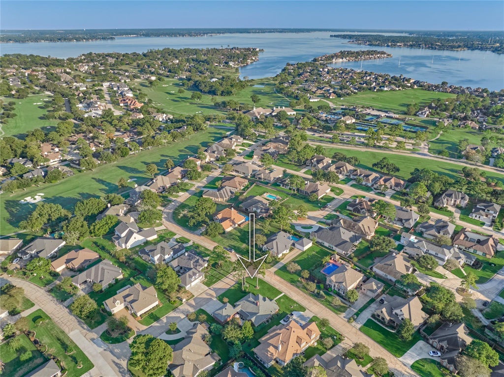 Photo of 115 Bent Tree Lane, Montgomery, TX 77356 (MLS # 68024196)