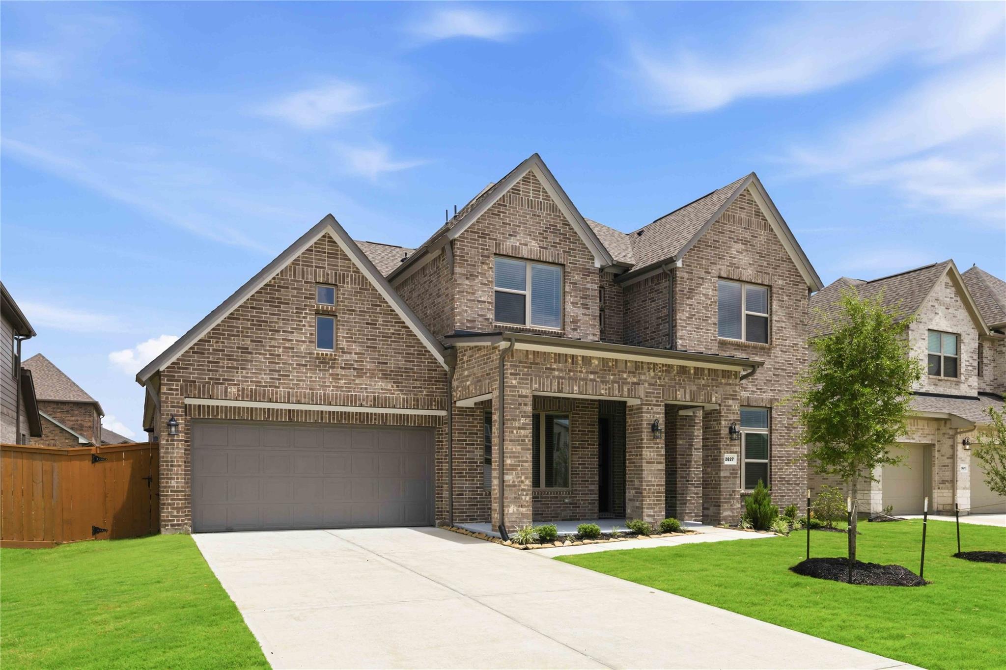 2827 Obsidian Drive