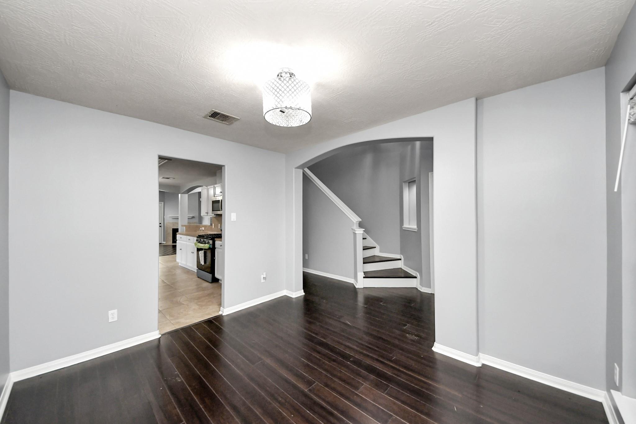 3506 Evergreen Square Trail