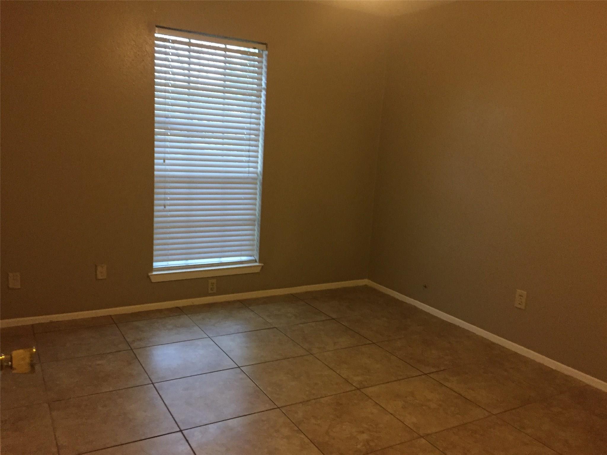 17318 Edgehaven Drive