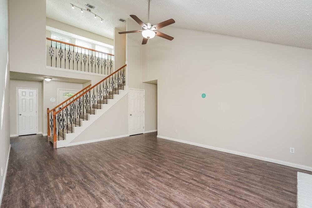 11918 Cottonwood Lane