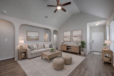 Photo of 4508 Danielle Gardens Ln, Conroe, TX 77304 (MLS # 56890838)