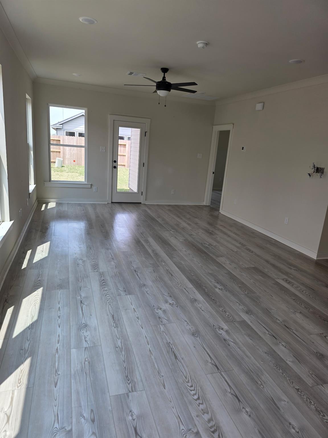 21122 Autumn Heights