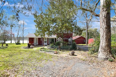 3820 Sam Houston Road Willis TX 77378