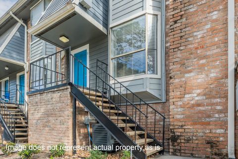 Photo of 2202 Place Rebecca Lane, Houston, TX 77090 (MLS # 62859728)