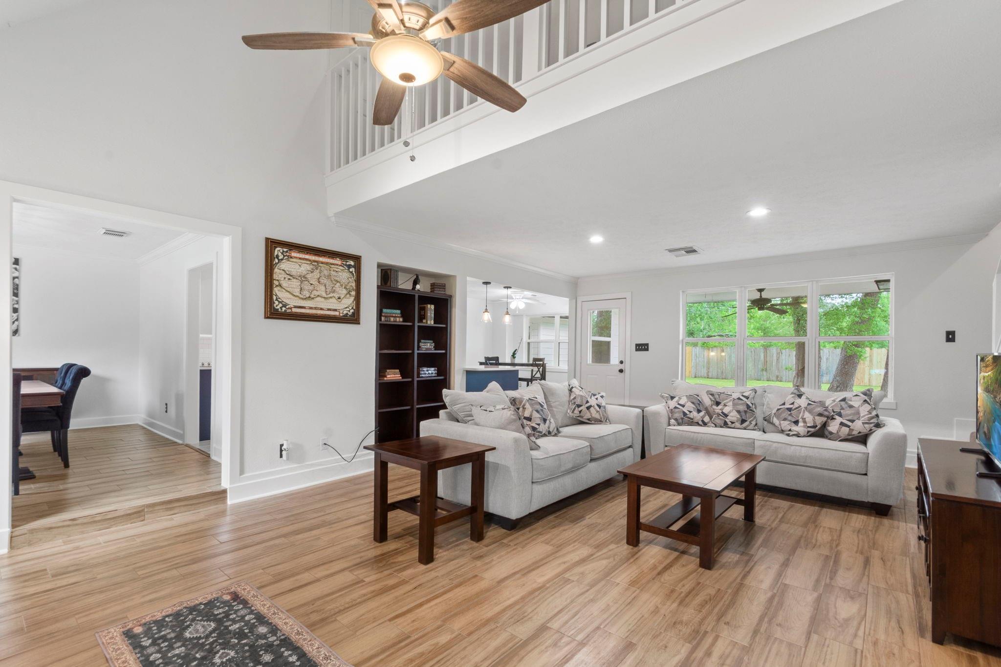 9222 New Forest Road