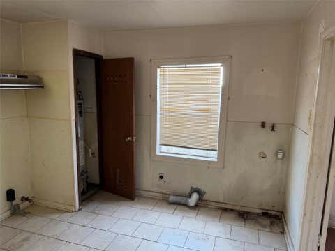Tiny photo for 4514 Providence Street, Houston, TX 77020 (MLS # 914944)