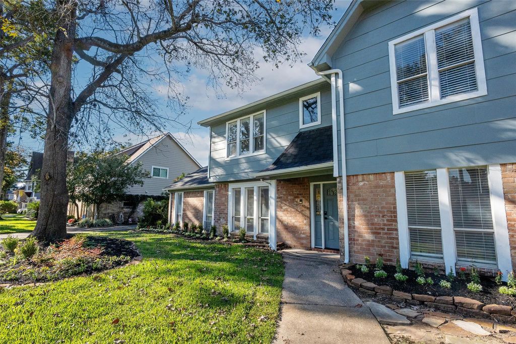 Photo of 19839 Sundance Drive, Humble, TX 77346 (MLS # 31151238)