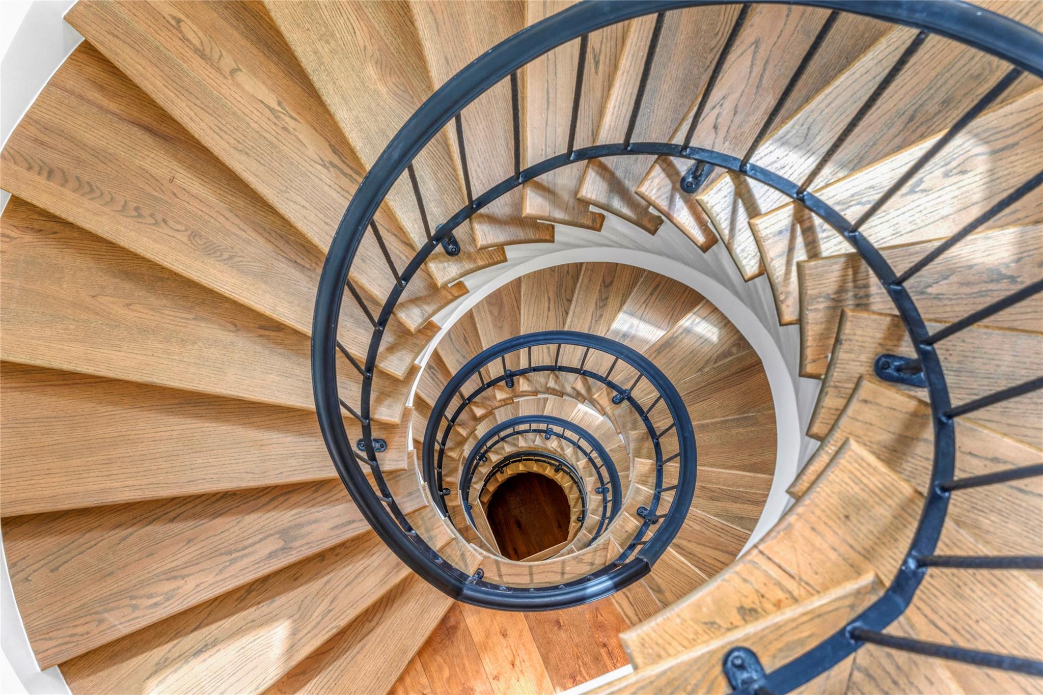 5219 Calle Cordoba Place