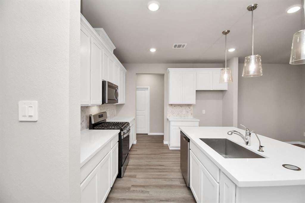 5810 Linda Cove Lane