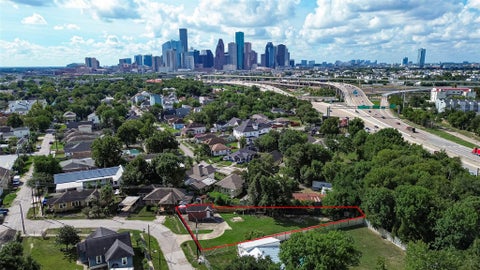 Photo of 2501 Ideal Street, Houston, TX 77009 (MLS # 19737223)