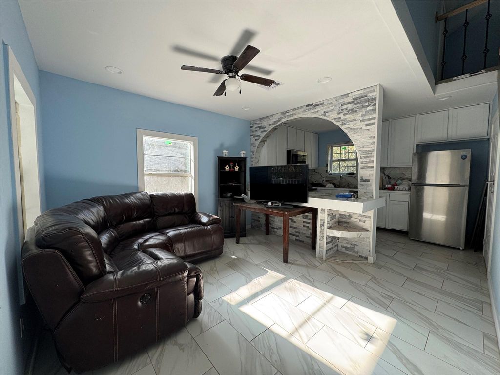 Photo of 172 Moonbeam Lane, Livingston, TX 77351 (MLS # 10547145)