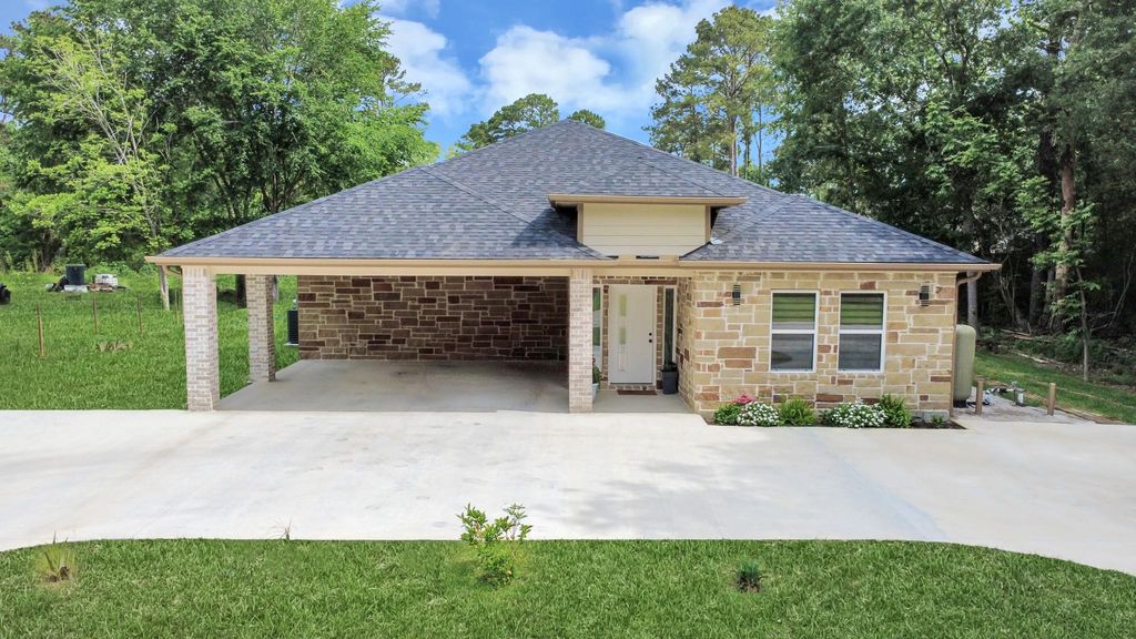 Photo of 228 Moose Drive, Crosby, TX 77532 (MLS # 36968358)