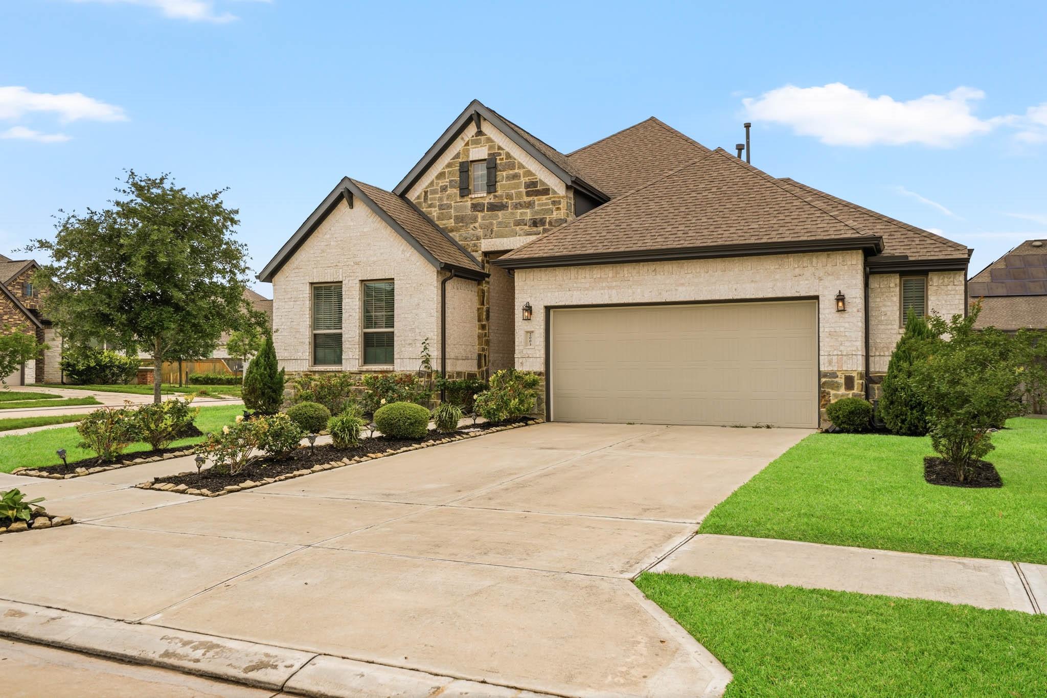 2003 Laurelwood Trail