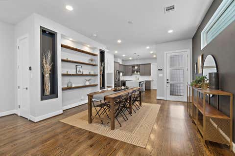 Photo of 1217 Crockett Street, Houston, TX 77007 (MLS # 812268)