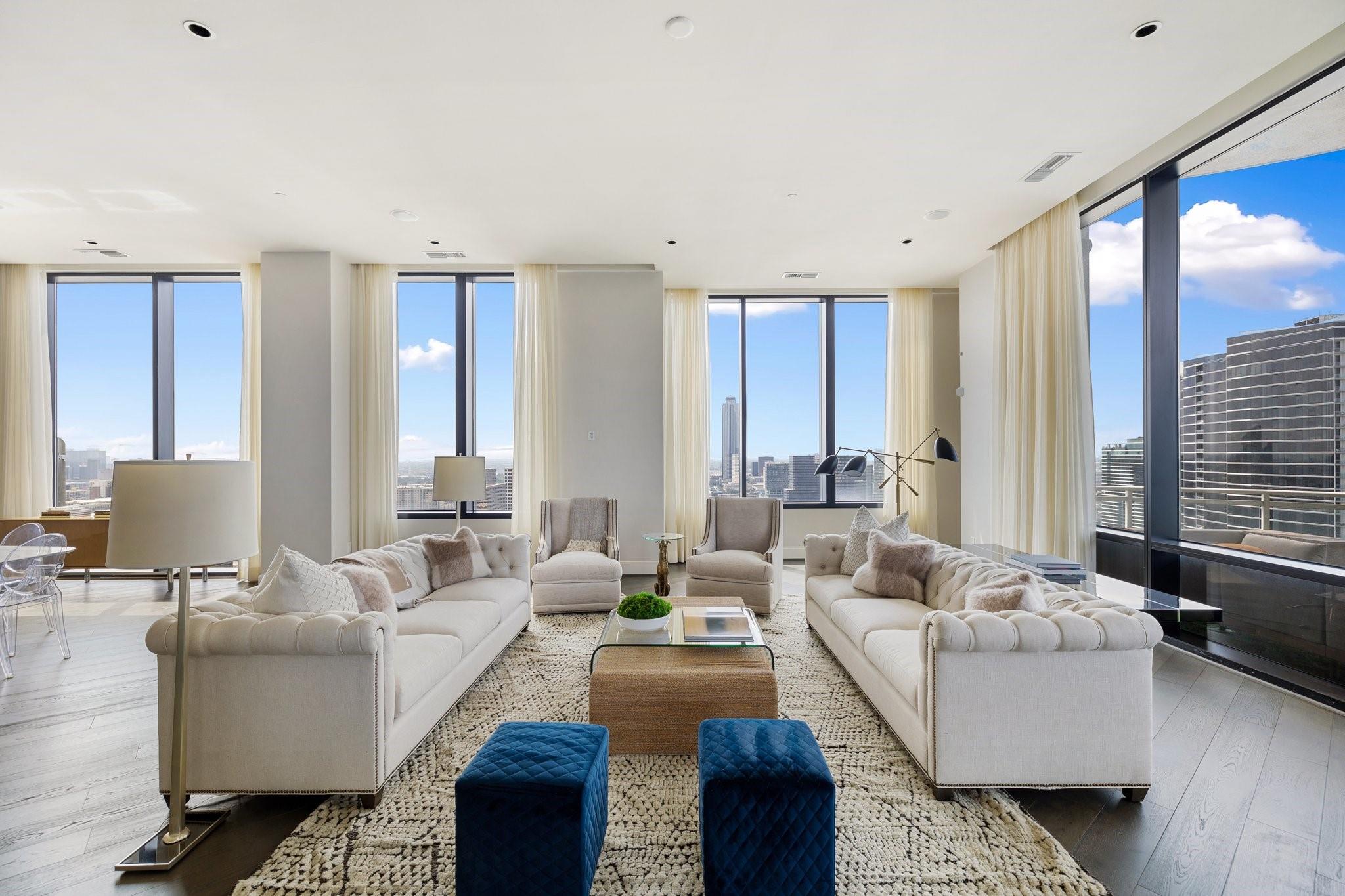 1409 Post Oak Boulevard 2702