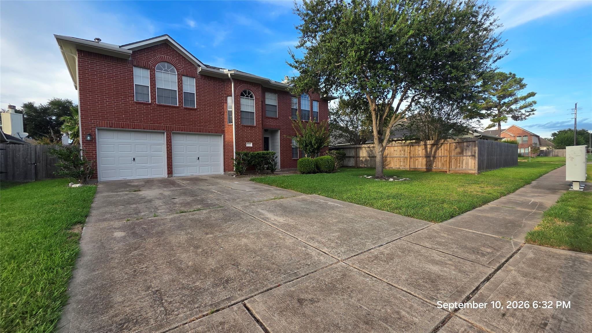 1410 Hunter Green Lane