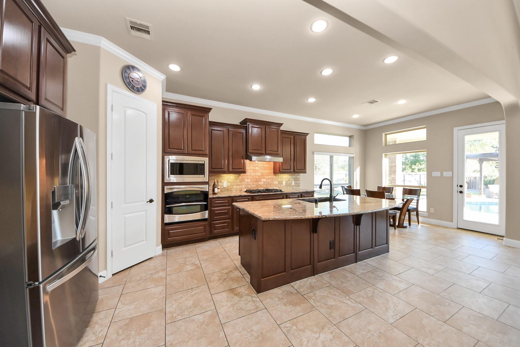 66 Lindenberry Circle