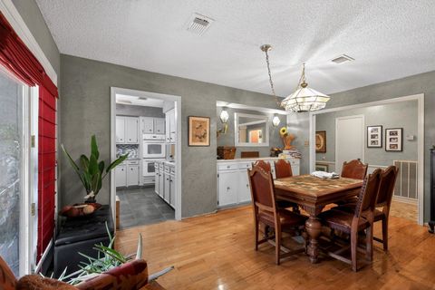 Tiny photo for 7815 Hummingbird Street, Houston, TX 77071 (MLS # 79152959)