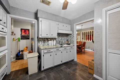 Tiny photo for 7815 Hummingbird Street, Houston, TX 77071 (MLS # 79152959)