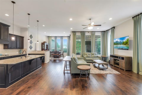 Photo of 16626 Whiteoak Canyon Drive, Humble, TX 77346 (MLS # 55255812)