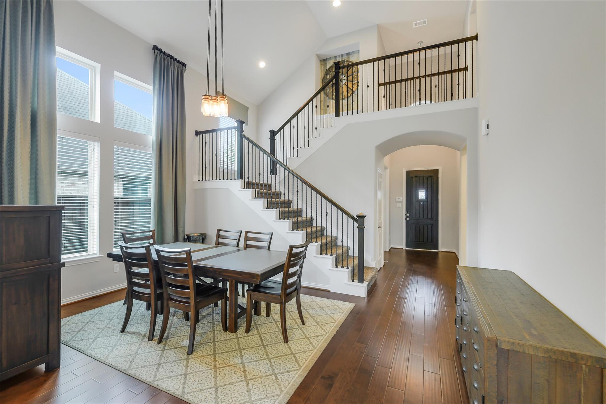 16626 Whiteoak Canyon Drive