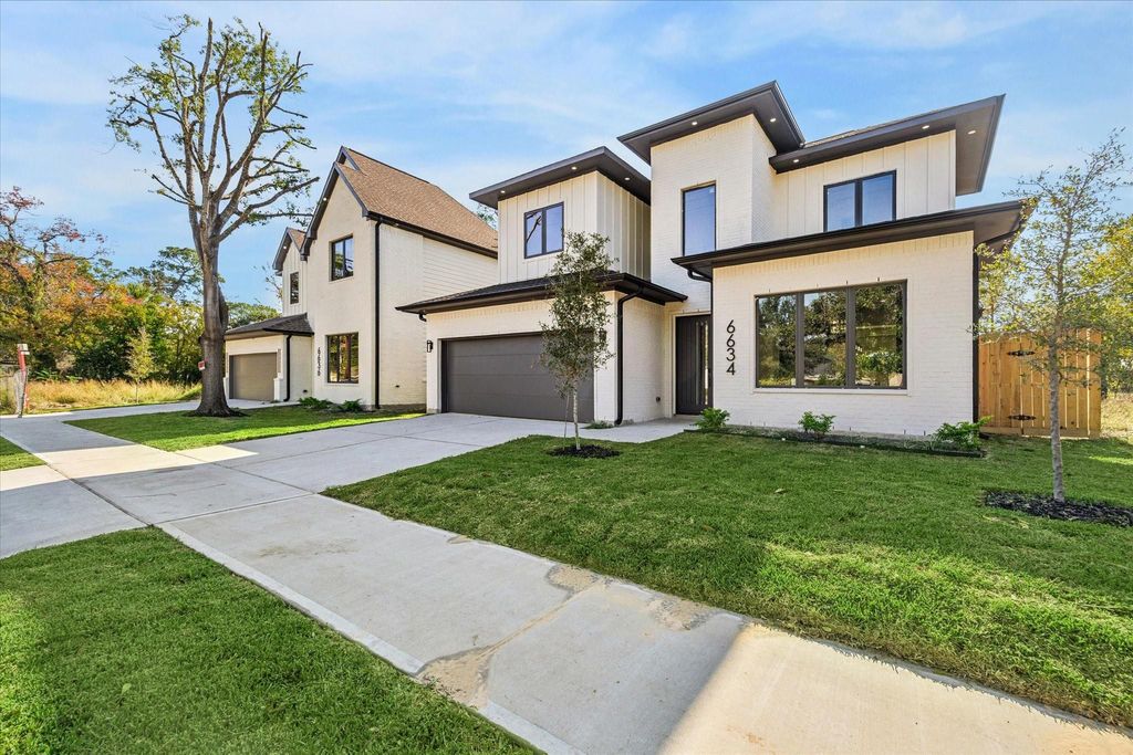 Photo of 6634 Sylvan Street, Houston, TX 77023 (MLS # 44598155)