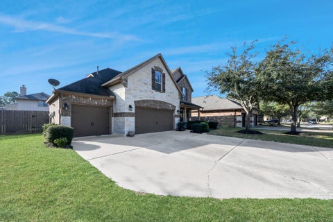 Photo of 20707 Reston Run Lane, Cypress, TX 77433 (MLS # 54743926)