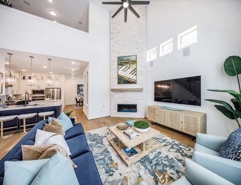 607 Cypress Valley Avenue Montgomery TX 77316