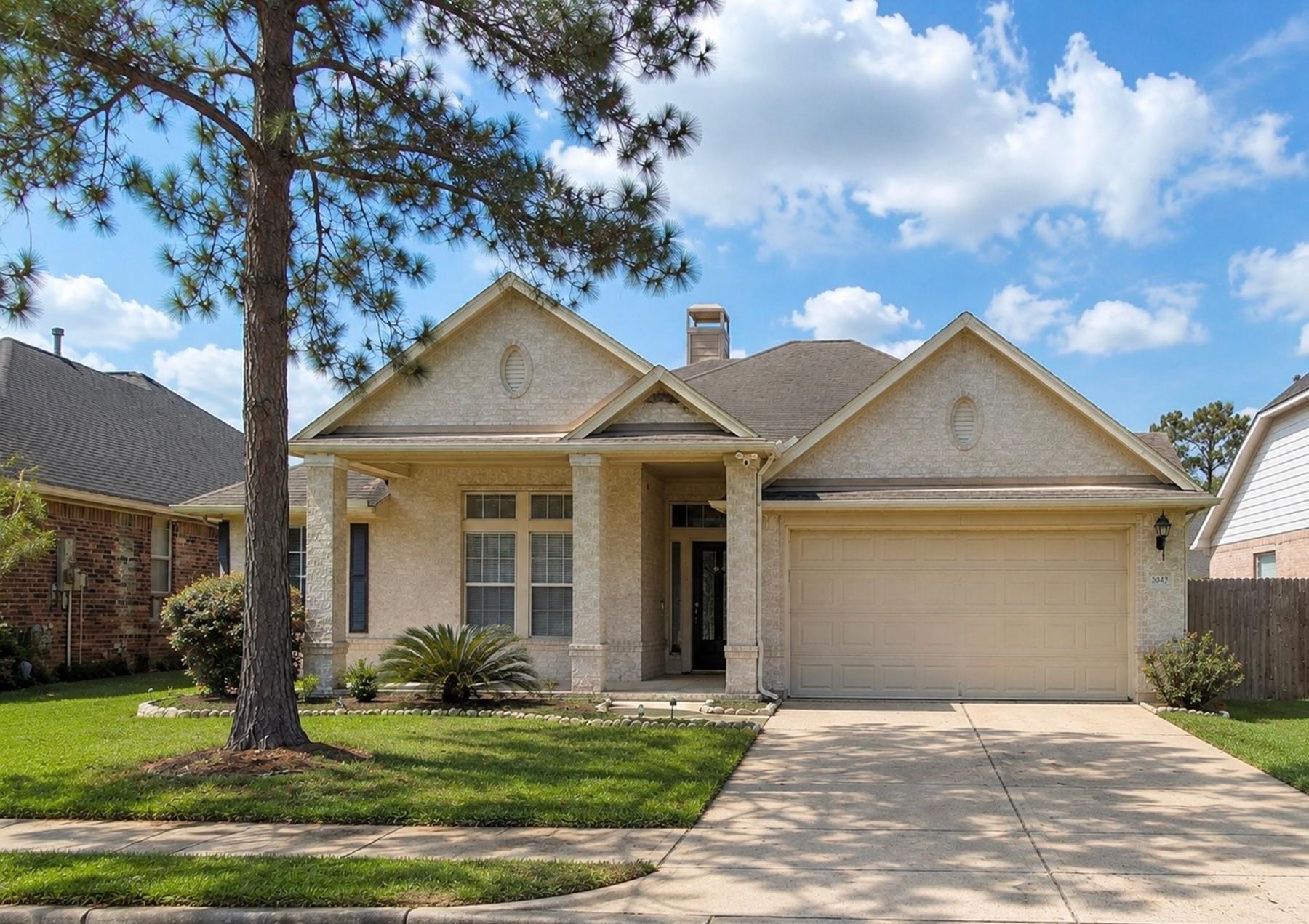 3043 Summercrest Drive