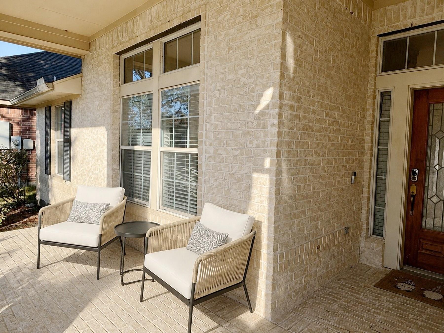 3043 Summercrest Drive