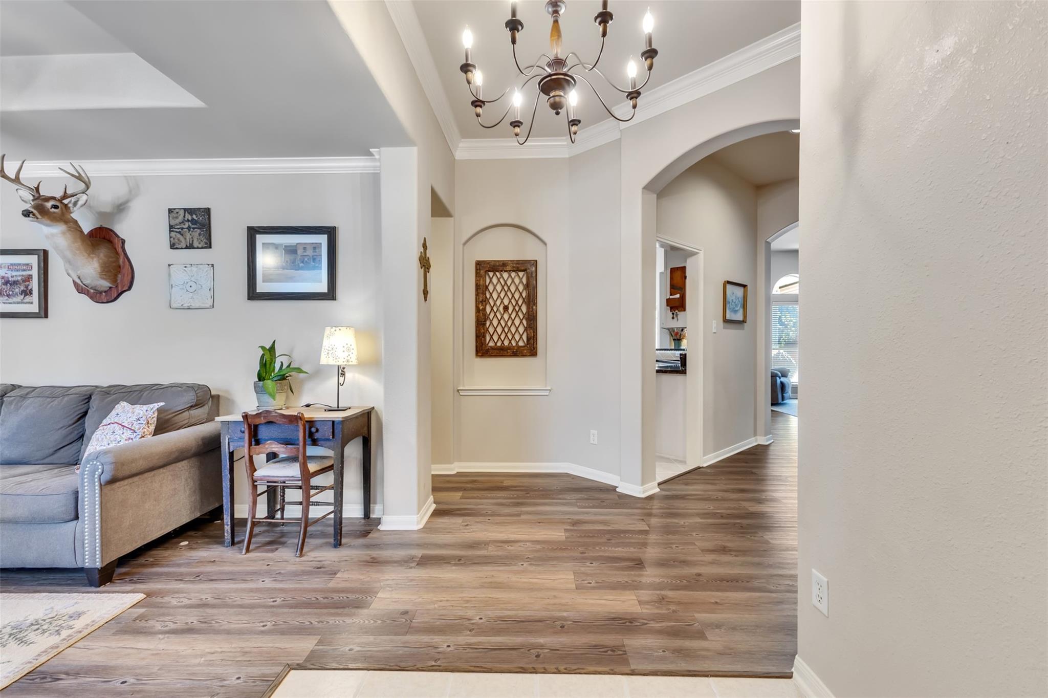 6006 Knollwood Trail