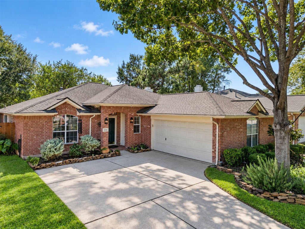 Photo of 6006 Knollwood Trail, Spring, TX 77373 (MLS # 27958778)
