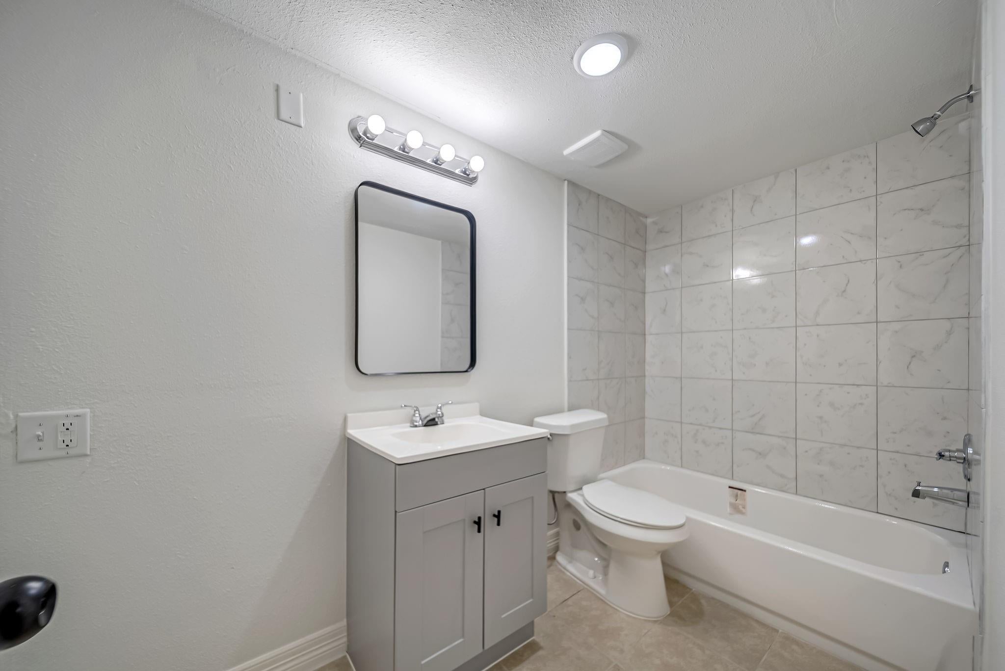 411 Avenue A 12