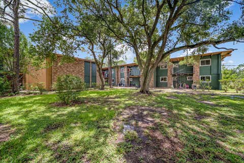 Photo of 411 Avenue A #12, La Marque, TX 77568 (MLS # 22104251)
