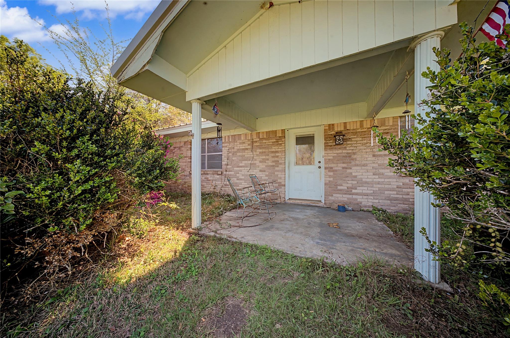 1195 Us Highway 96 N