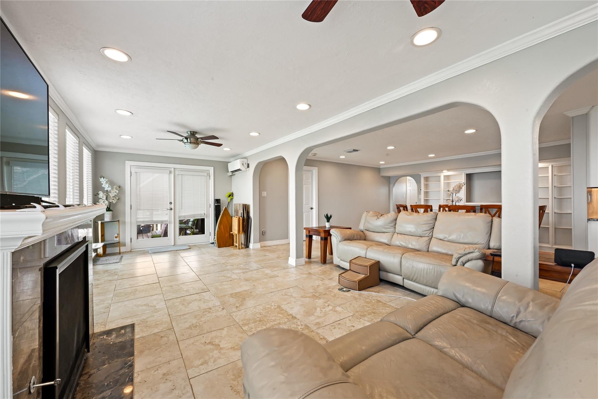 937 5th Street