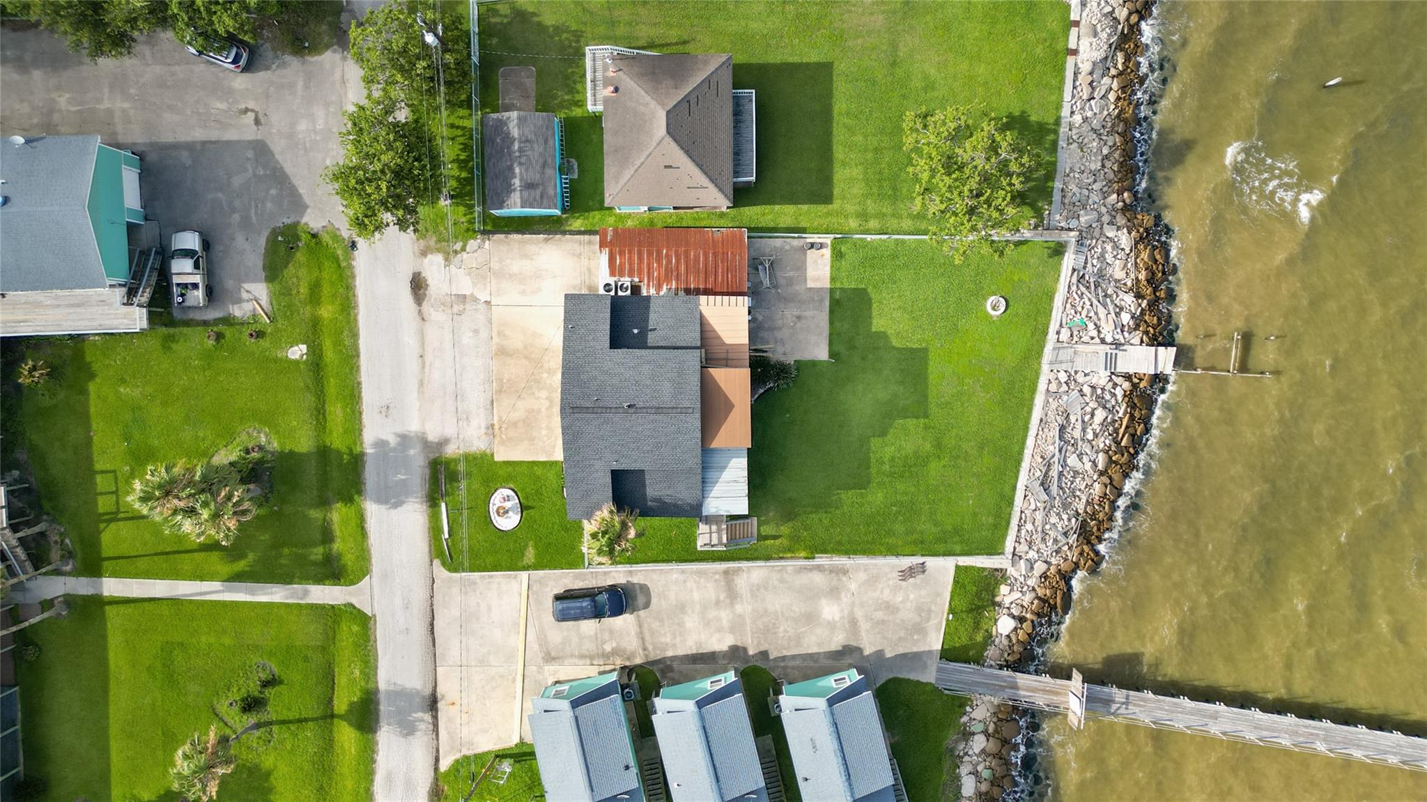937 5th Street