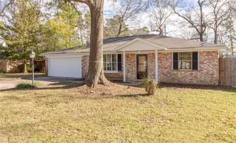 Photo of 25418 Glen Loch Drive, Spring, TX 77380 (MLS # 24442999)
