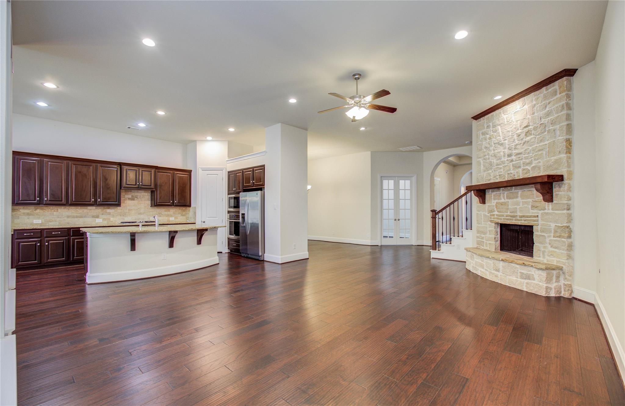 10202 S Goshawk Trail