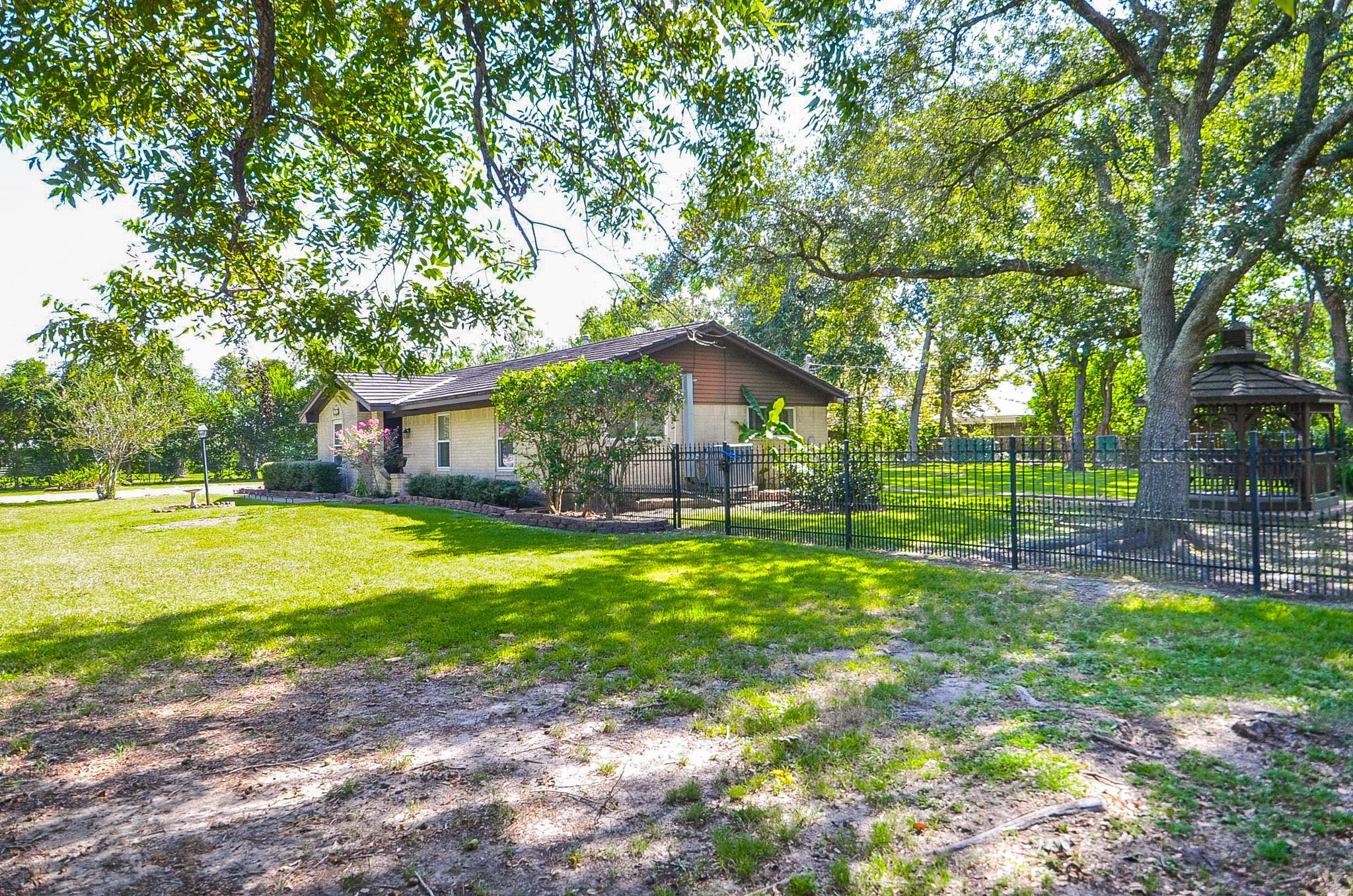 3207 Hamm Road