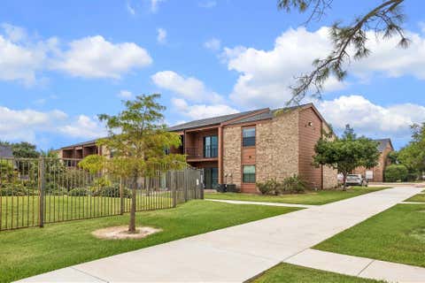 Photo of 904 University Oaks Boulevard #118, College Station, TX 77840 (MLS # 52986675)