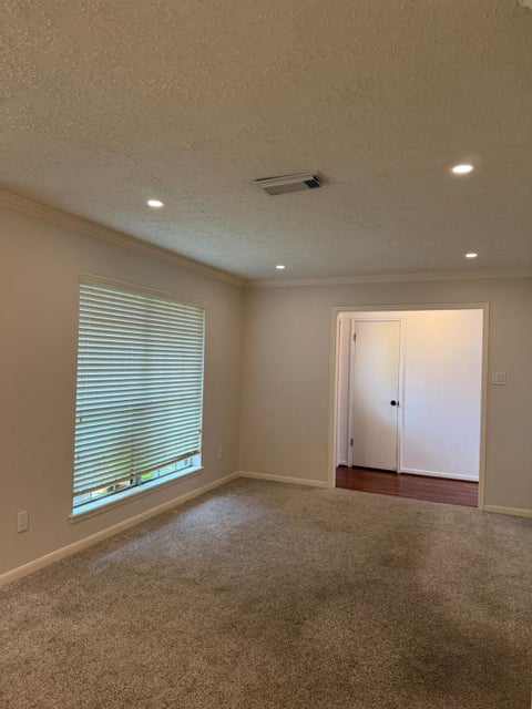 Homes For Rent - 515 Tresvant Drive<br/> Houston, TX 77598